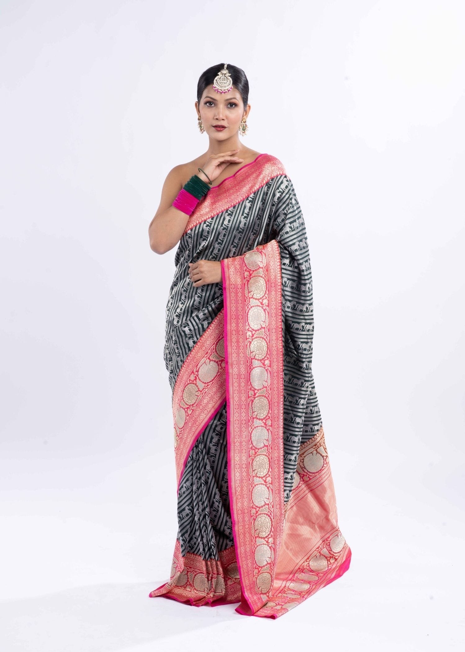 Pure Katan Silk Dark Green & Pink Colour Shikargah Banarasi Saree - Image 3