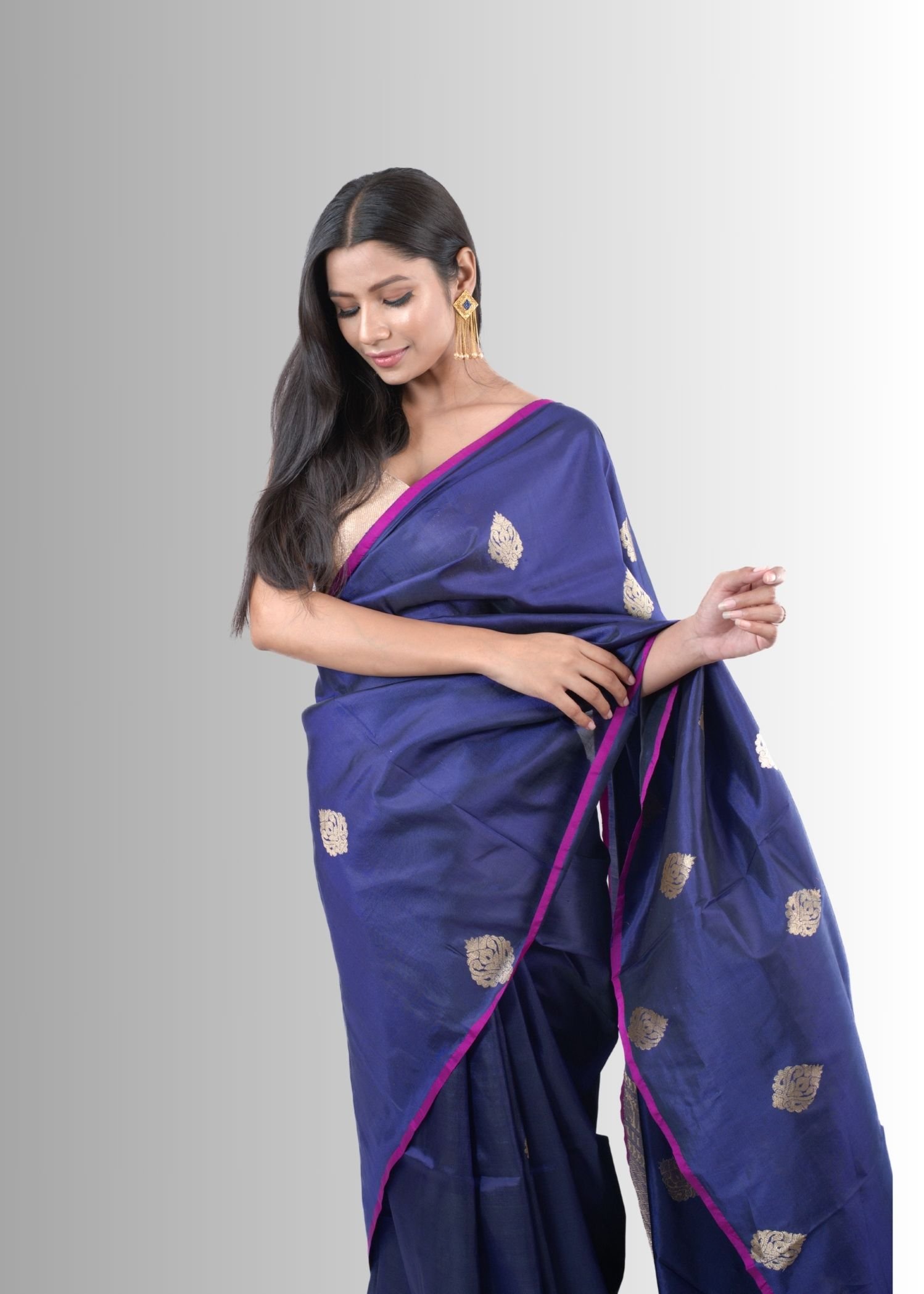 Lavender Blue Katan Silk Saree with Contrast Hot Pink Edge and Antique Gold Zari Kadhuan Boota - Image 3