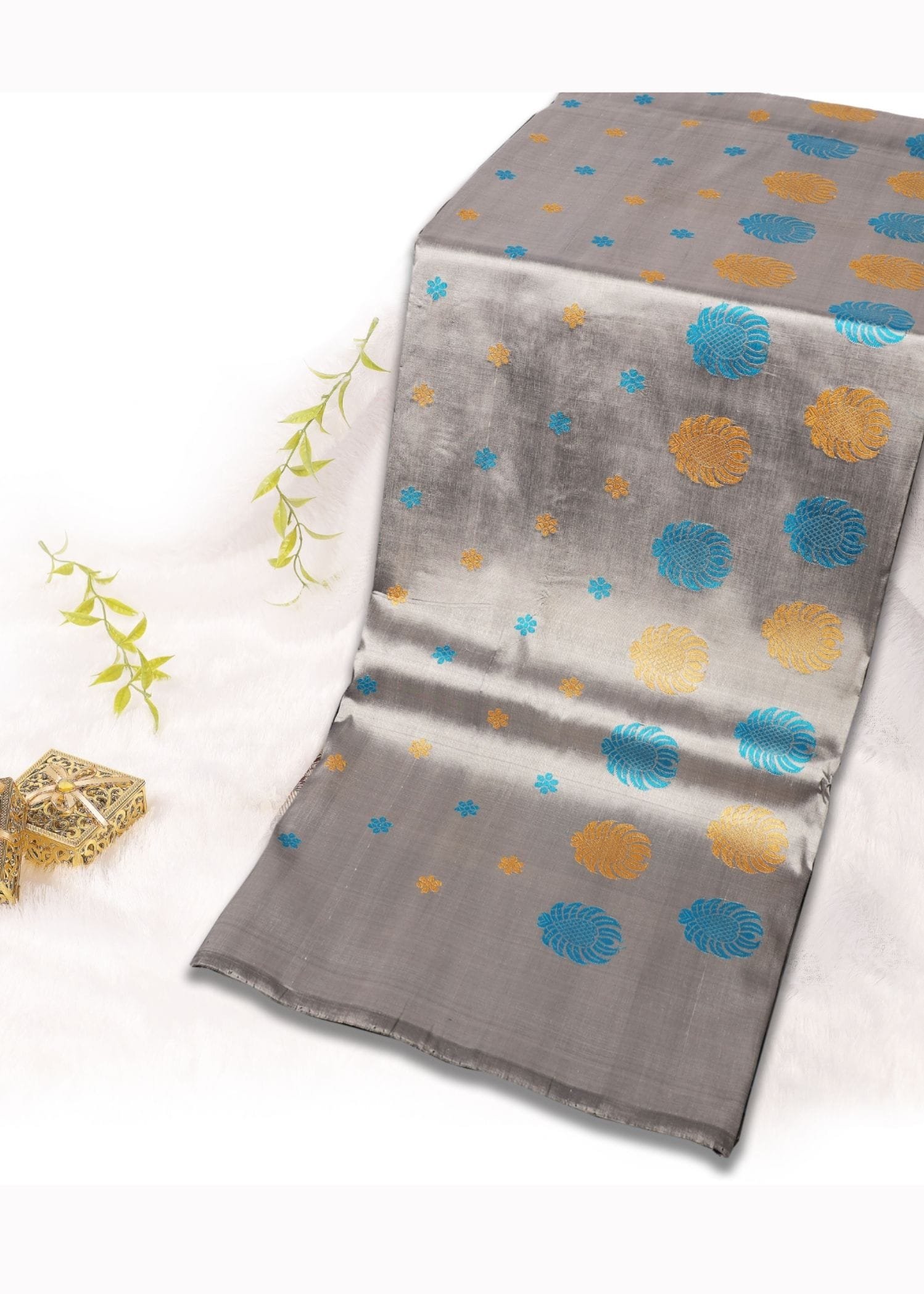 Pure Katan Silk silver Grey dual tone Colour resham saree