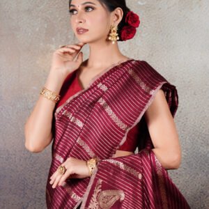 Pure Katan Silk MaroonKonia Motif Banarasi Saree